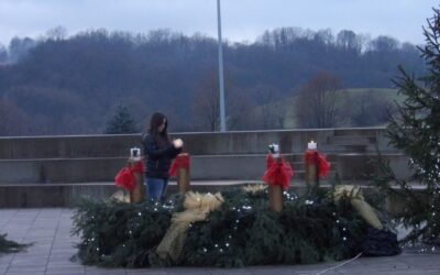 Paljenje druge adventske svijeće u Cvetlinu