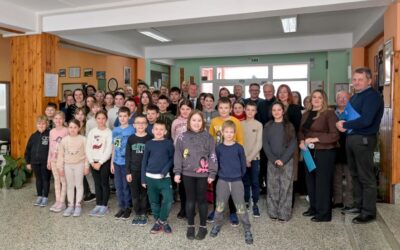 Potpisivanje ugovora o izvođenju radova na izgradnji sportske dvorane u Područnoj školi