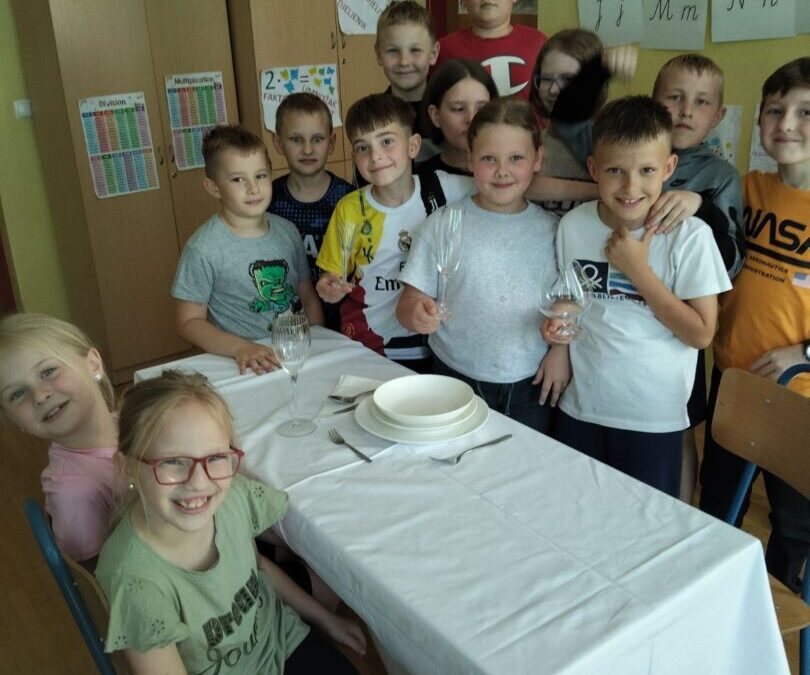 Bonton za stolom